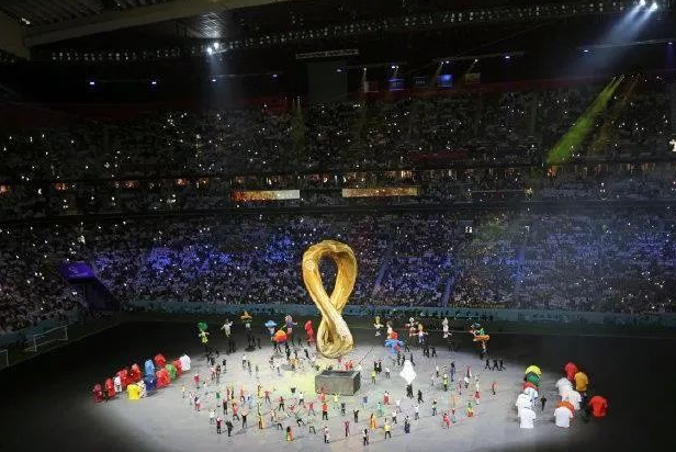 1500㎡LED显示屏 | 环亚集团全方位效劳卡塔尔天下杯