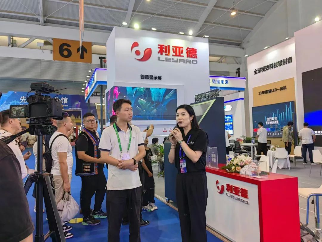 惊艳亮相南博会 | 环亚集团打造视觉盛宴